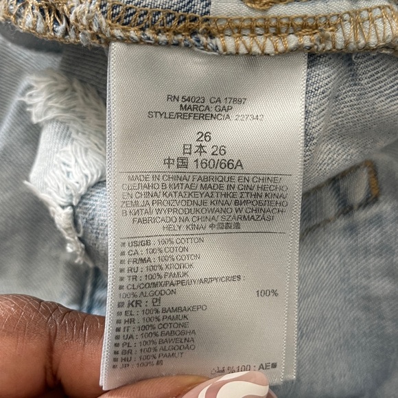 GAP Womens Jean Shorts Size 26 Blue Slim Short Distressed Light Wash Denim - Picture 7 of 10